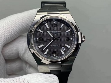 OVERSEAS SS 1:1 BEST EDITION BLACK TEXTURED DIAL ON BLACK RUBBER STRAP Replica