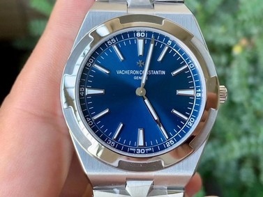 OVERSEAS ULTRA-THIN 2000V XF BEST EDITION BLUE DIAL ON SS BRACELET A1120 Replica