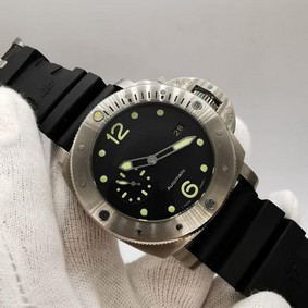 Pan Luna Black Dial Lither Strap Replica