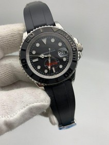 Rolers Black Data on Black Rubber Strap Mirror Replica