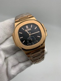 Patek Philippe Nautilus Black Dial High Version Replica Watch