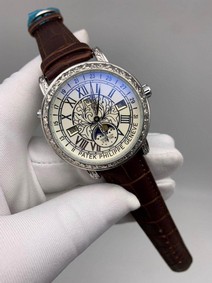Patek Philippe Geneve Engraved White Dial Replica