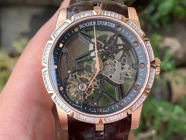 Roger Dubuis G041C - Excalibur Spider Skele Flying Tourb TI/RU Gold BBR Replica