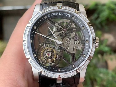 Roger Dubuis G041C - Excalibur Spider Skele Flying Tourb TI/RU Silver BBR Replica