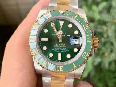 Submariner 116613 LV VRF Best Edition YG Wrapped Bezel Green Dial on SS/YG Bracelet A2836 MAX Version Replica