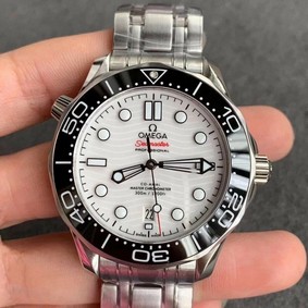 Omega Seamaster Diver 300M SS VSF White Dial Replica