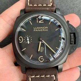 PAM386 M VSF 1:1 Best Edition on Brown Asso Strap P.9000 Super Clone Replica