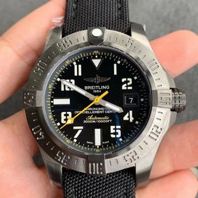 Breitling Avenger GMT 45mm DLC/NY/YL White/Num GF A2824 Replica