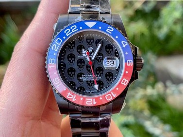 GMT-Master II 126719 BLRO Red/Blue Skull Ceramic 904L 1:1 Noob Best Edition Black Dial SA3285 V11 CHS Replica