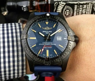 Breitling Avenger Blue Dial on Blue Nylon Strap Replica