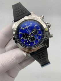 Breitling Avenger Blue Dial High Version on Black Rubber Strap Replica