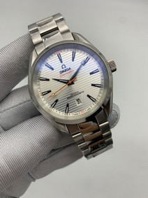Omega Seamaster White Dial on Steel Strap Replica