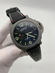 Panerai Luminor Marina 1950 America's Cup 2 Replica