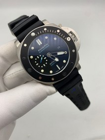 Panerai Submersible Automatic Black on Black Rubber Strap Replica