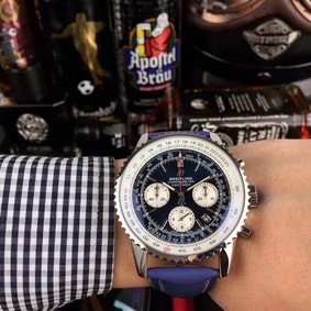 Breitling Navitimer Black Blue Dial on Black Leather Strap Replica