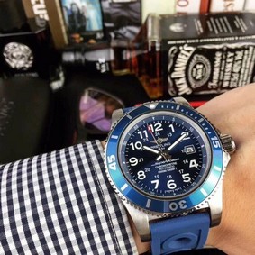Breitling Superocean Blue Dial on Blue Rubber Strap Replica