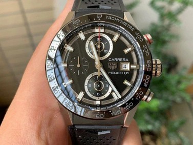 Calibre Heuer 01 Chrono SS XF 1:1 Best Edition Black Dial on Black Rubber Strap Replica