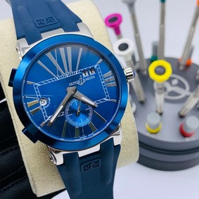 UN Classic Rome Blue Silver Dial on Blue Rubber Strap Replica