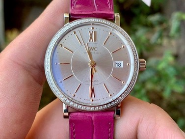 Portofino 37mm SS V7F 1:1 Best Edition White Dial Diamonds Bezel on Pink Leather Replica
