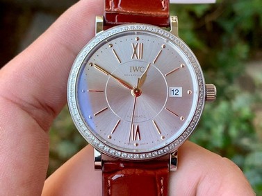 Portofino 37mm SS V7F 1:1 Best Edition White Dial Diamonds Bezel on Brown Leather Strap Replica