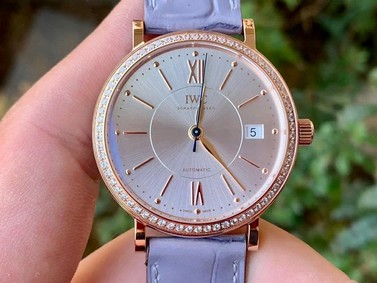 Portofino 37mm RG V7F 1:1 Best Edition Silver Dial Diamonds Bezel on Gray Leather Strap Replica