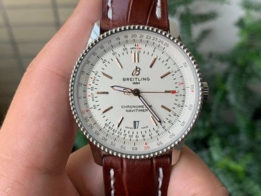 Navitimer 1 SS 41mm V7F 1:1 Best Edition SS Bezel White Dial on Brown Leather Strap Replica