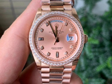 Rolex DayDate 36mm Flt Pres 904L RG/RG RG/Dia 1:1 Best Edition Version Replica
