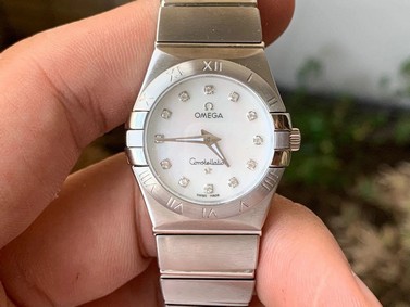 Constellation 28mm SS VSF 1:1 Best Edition Silver Dial Diamonds Markers on SS Bracelet A8500 Super Clone Replica