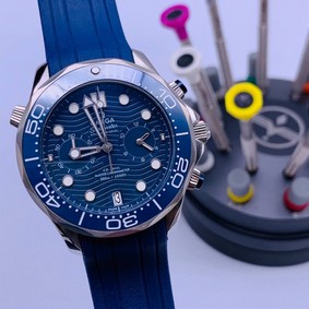 Omega Seamaster Blue Dial on Blue Rubber Strap Chrono High Version Replica