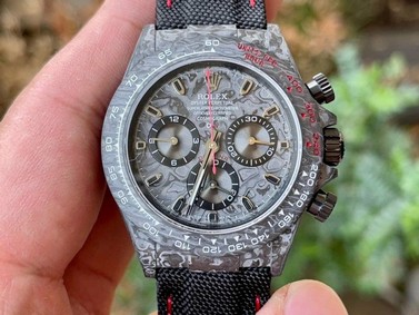 Daytona DIW All Black Carbon Noob 1:1 Best Edition Black Dial on Black Nylon Strap SA4130 Replica
