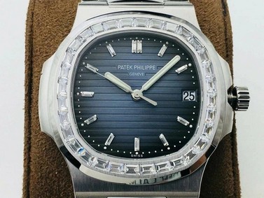 Nautilus Jumbo 5711 PF 1:1 Best Edition Blue Textured Dial Diamonds Bezel on SS Bracelet A324 Replica