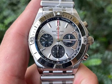 Breitling Chronomat B01 Silver GF Replica