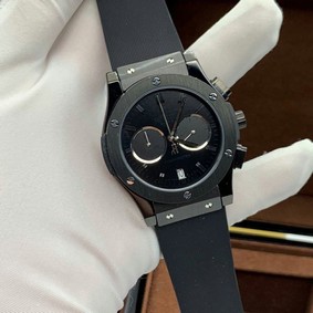 Hublor Black Chrono Hight Version on Black Leather Strap Replica